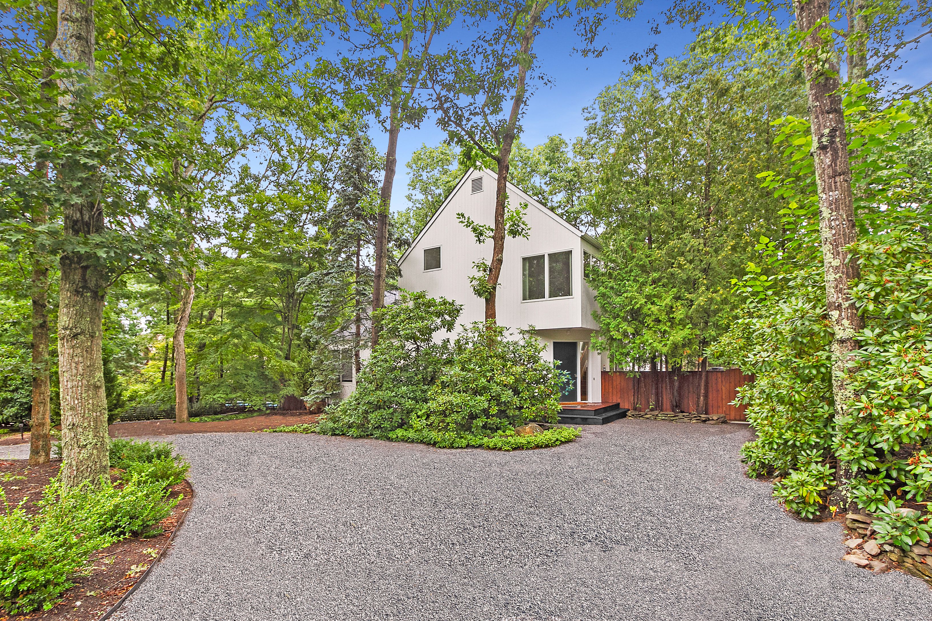 4 Fox Glove Road East Hampton, NY 11937 - Photo 20 of 20