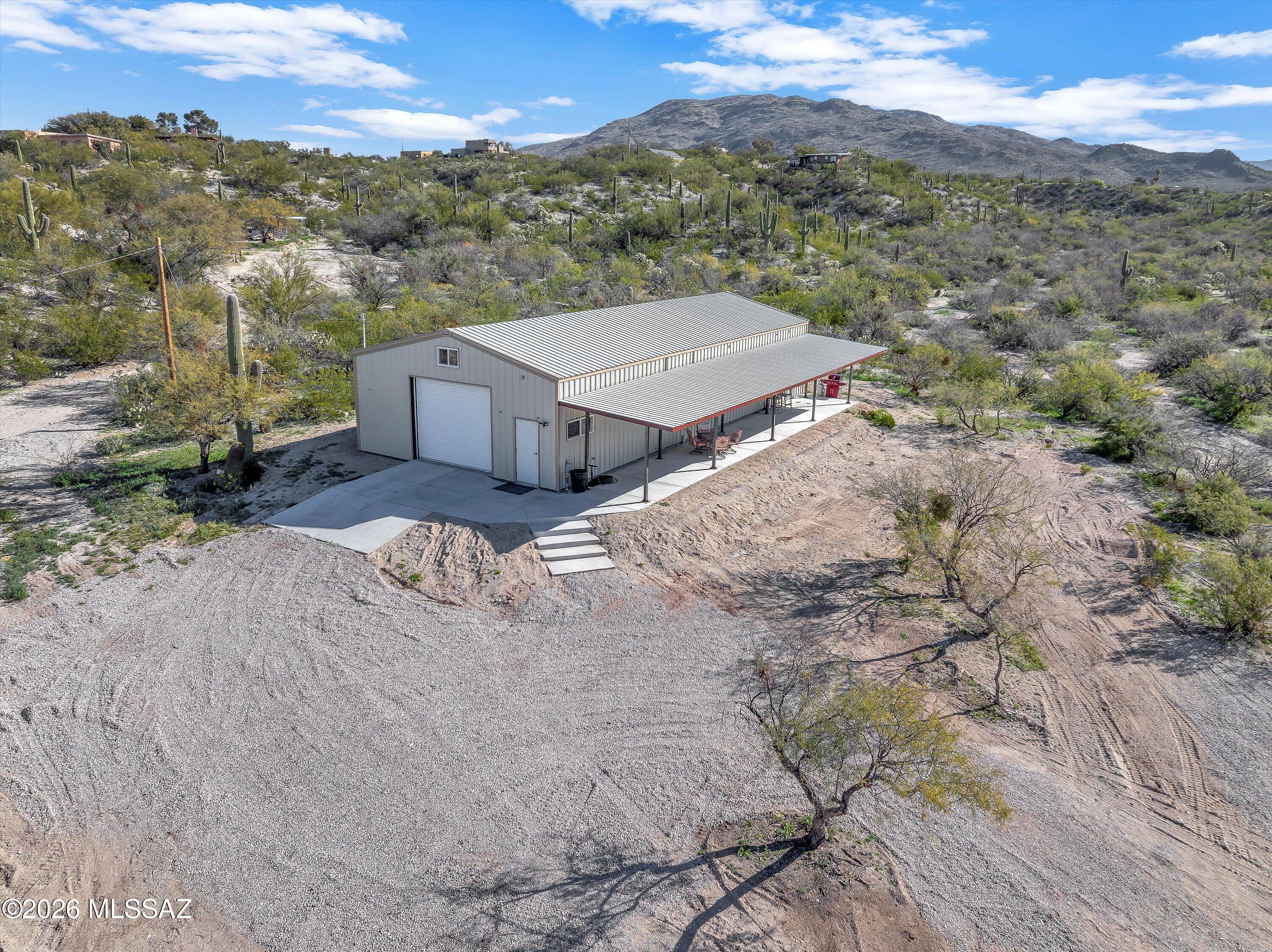 5255 South Perlita Road Tucson, AZ 85747 - Photo 2 of 44