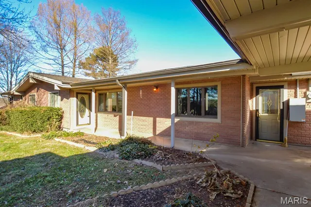 $150,000 | 3531 East Jackson Boulevard, Jackson, MO 63755