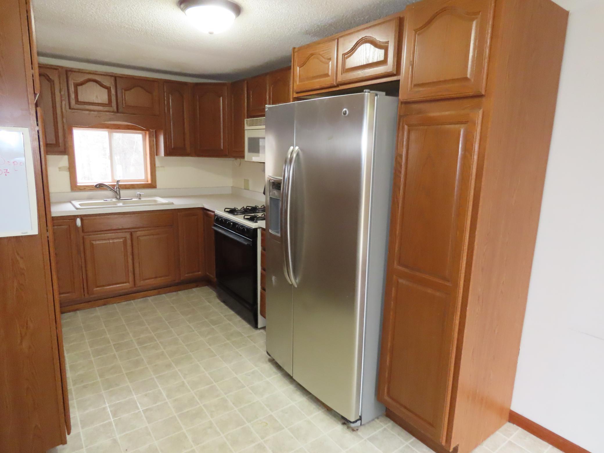 228 Minnesota Street Sandstone, MN 55072 - Photo 15 of 23