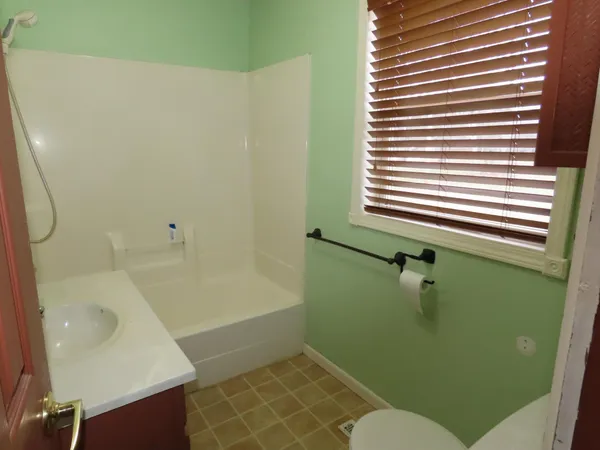 $224,900 | 228 Minnesota Street, Sandstone, MN 55072