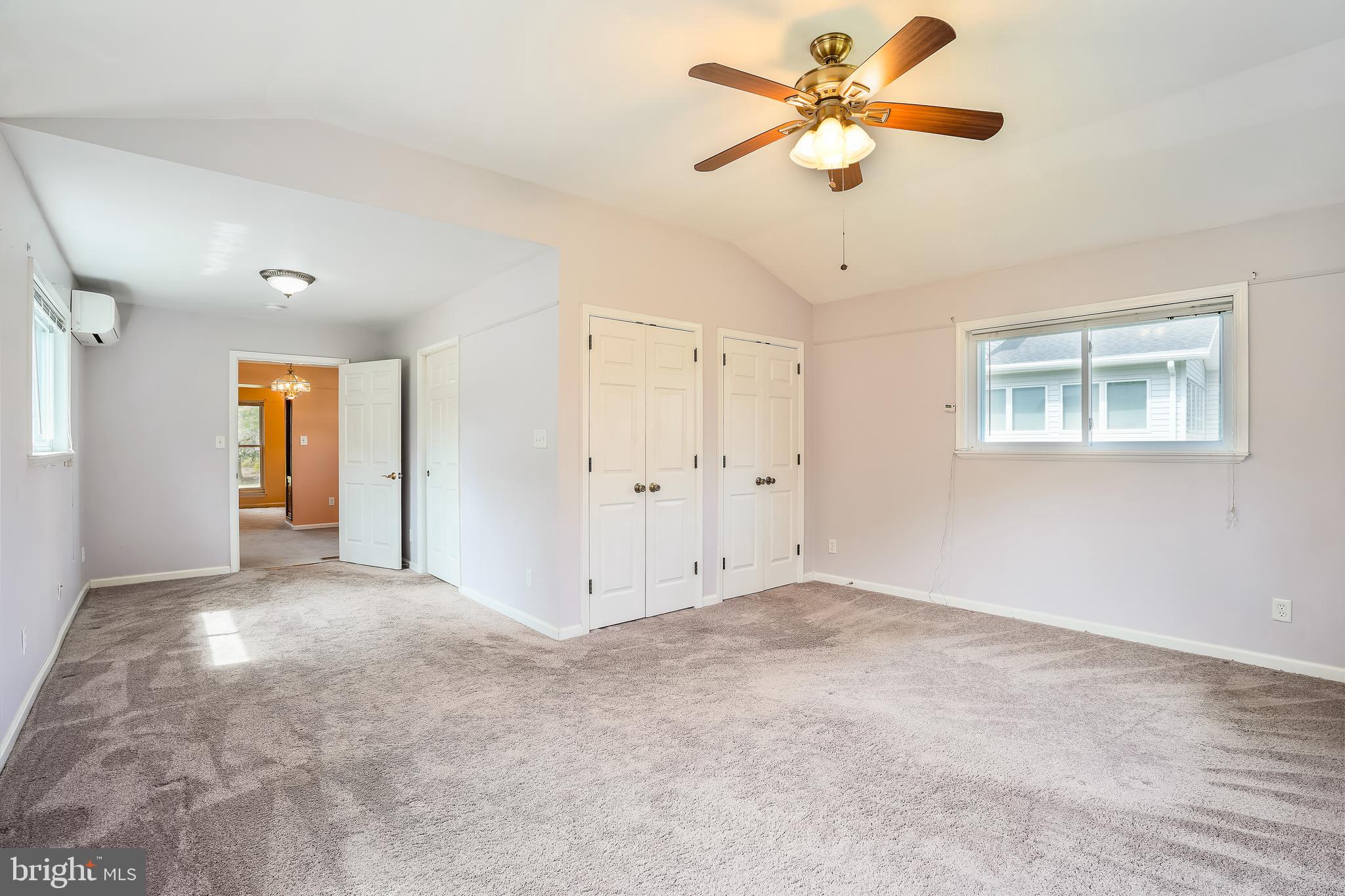 2414 Rosedown Drive Reston, VA 20191 - Photo 4 of 53 Private MAIN LEVEL PRIMARY Bedroom Suite ADDITION