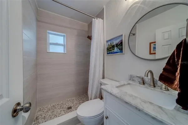 $2,700 | 11424 79th Avenue, Seminole, FL 33772