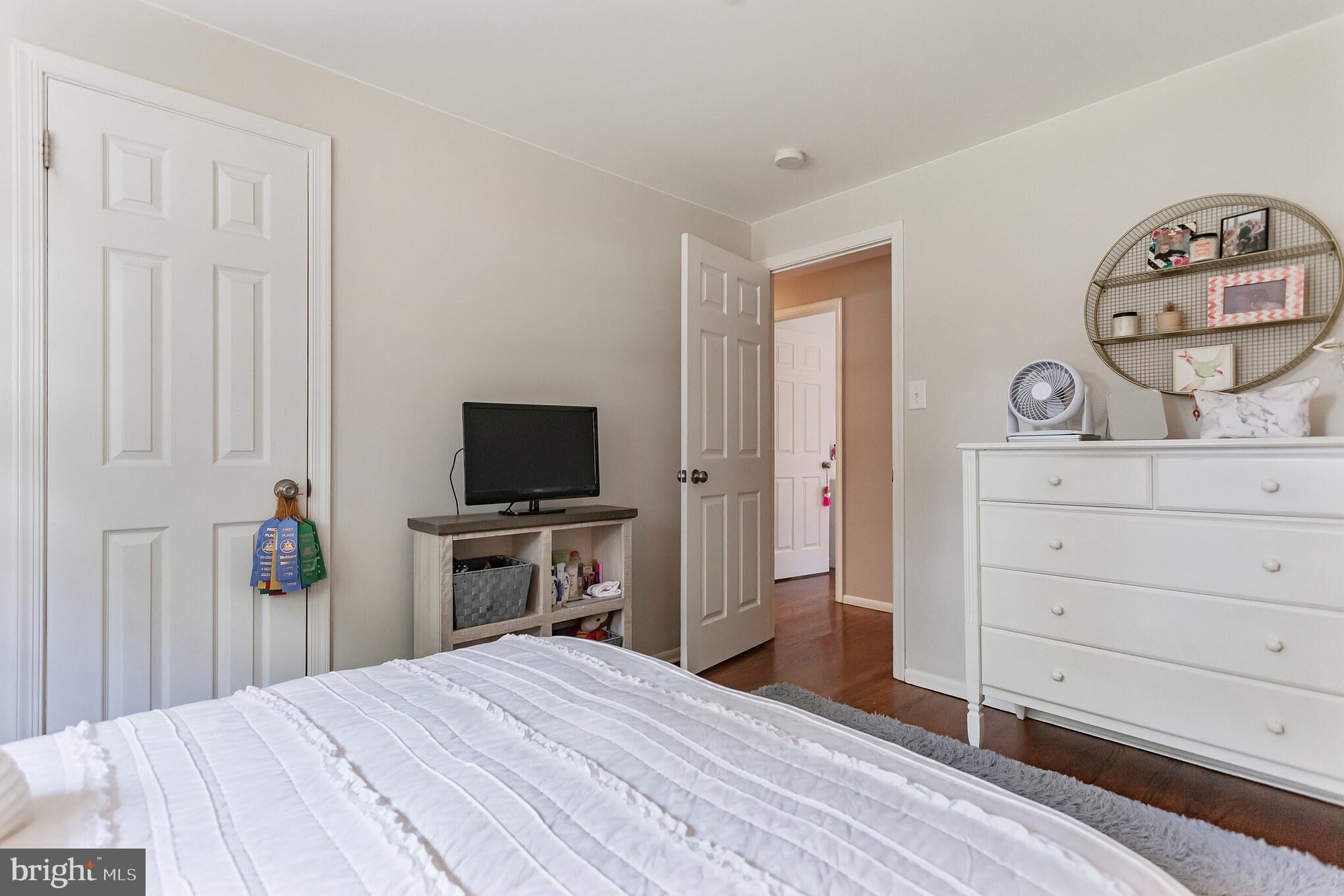 318 Bortons Mill Road Cherry Hill, NJ 08034 - Photo 20 of 30 Bedroom 3