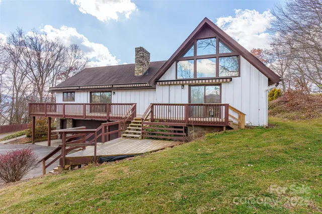 $649,000 | 112 Hy Vu Drive, Canton, NC 28716