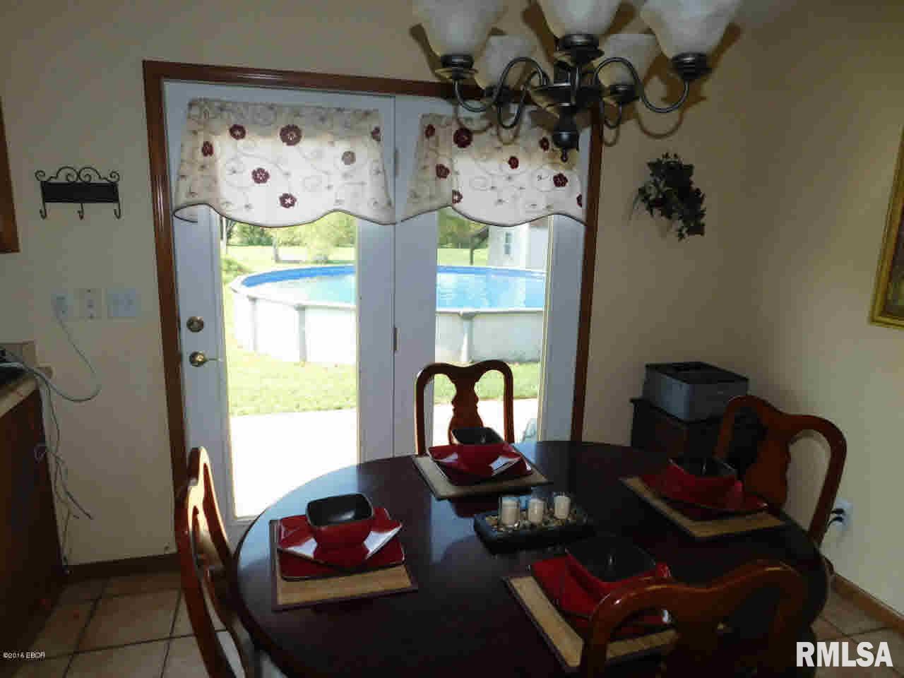 5318 Church Road Salem, IL 62881 - Photo 8 of 33