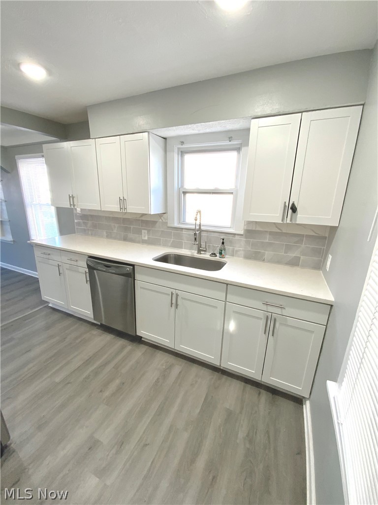 4172 Lambert Road South Euclid, OH 44121 - Photo 3 of 18