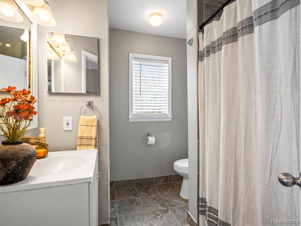 71271 McVicar Road Romeo, MI 48065 - Photo 12 of 31