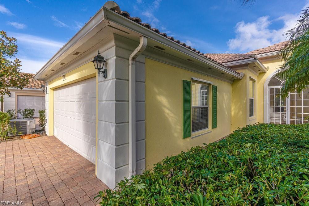 7687 Hernando Court Naples, FL 34114 - Photo 15 of 33