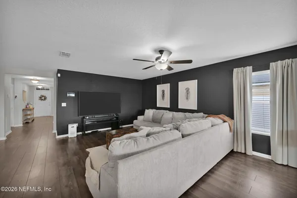 $2,200 | 6119 Black Filly Lane, Jacksonville, FL 32234