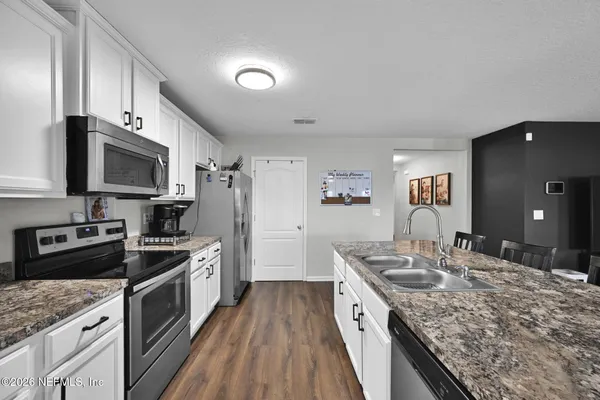 $2,200 | 6119 Black Filly Lane, Jacksonville, FL 32234