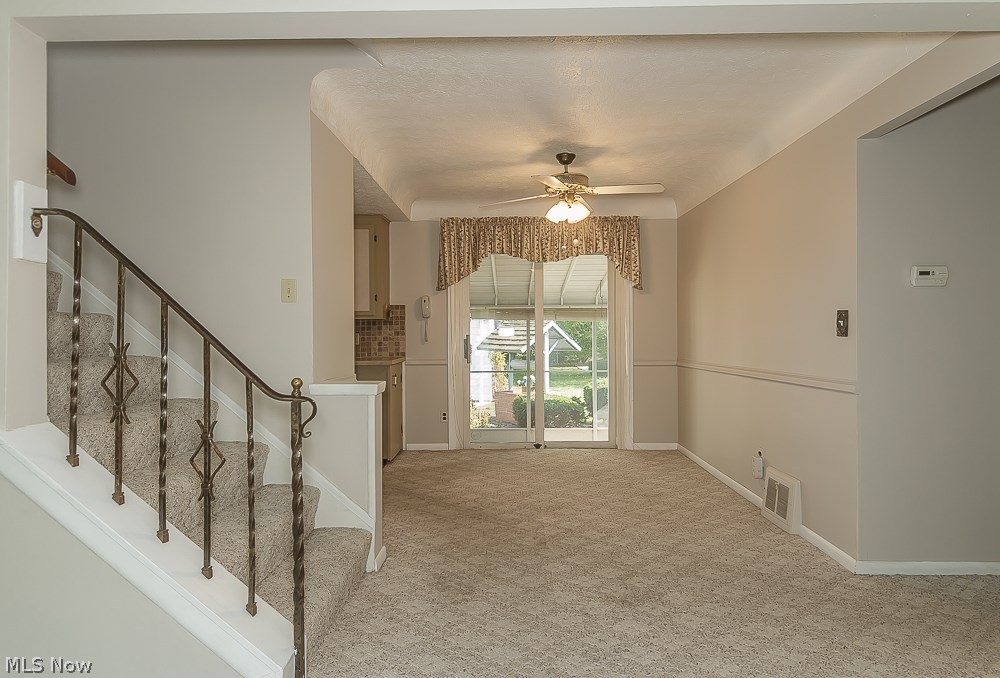 713 Pendley Road Willowick, OH 44095 - Photo 9 of 27