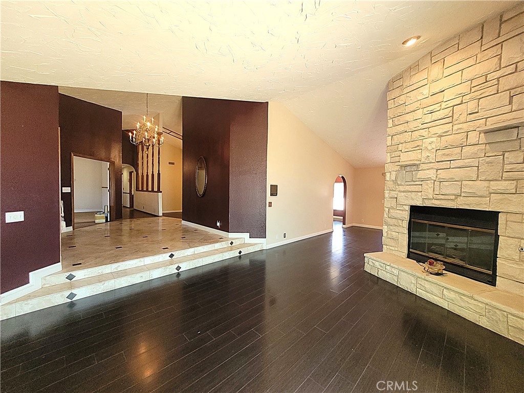 13889 Olathe Road Apple Valley, CA 92307 - Photo 10 of 39