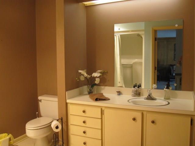 1011 North Center Street Hickory, NC 28601 - Photo 20 of 31