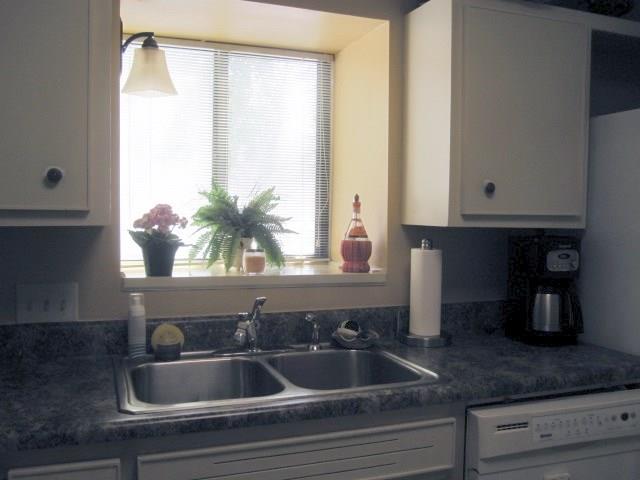 1011 North Center Street Hickory, NC 28601 - Photo 4 of 31