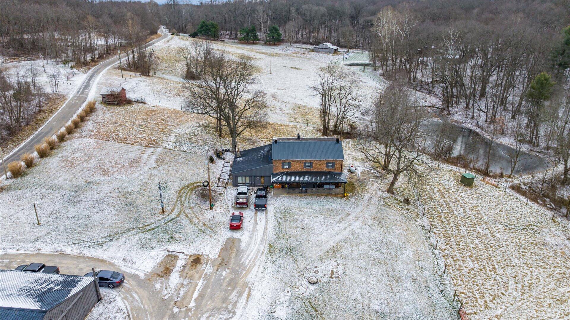 6045 Township Road Northeast New Lexington, OH 43764 - Photo 7 of 52 21-z 6045 Township050