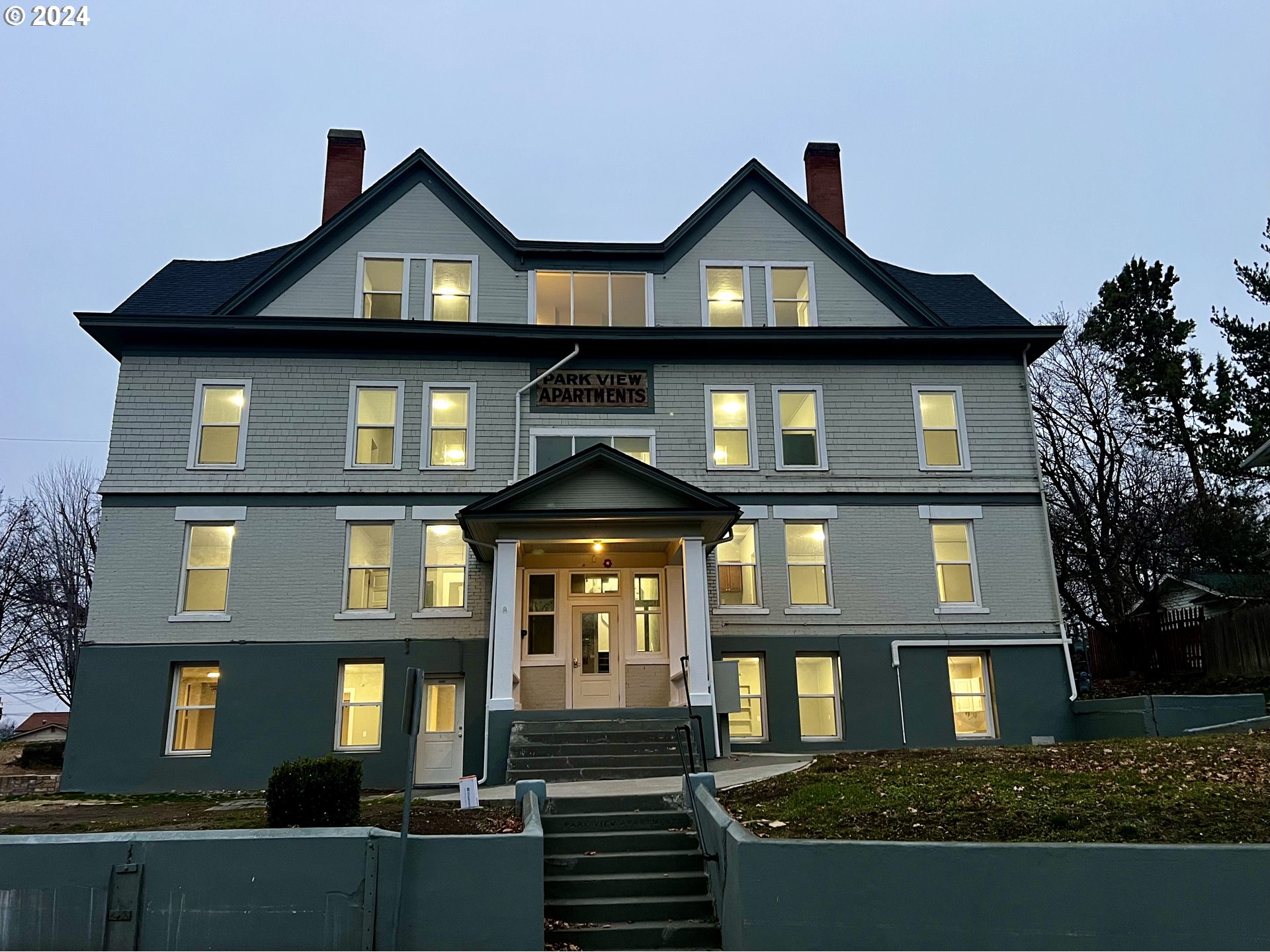 401 Northwest Bailey Avenue Pendleton, OR 97801 - Photo 1 of 48