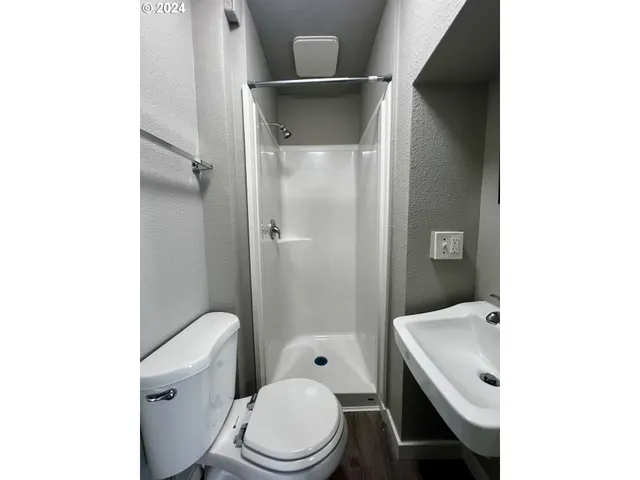 $1,125,000 | 401 Northwest Bailey Avenue, Pendleton, OR 97801