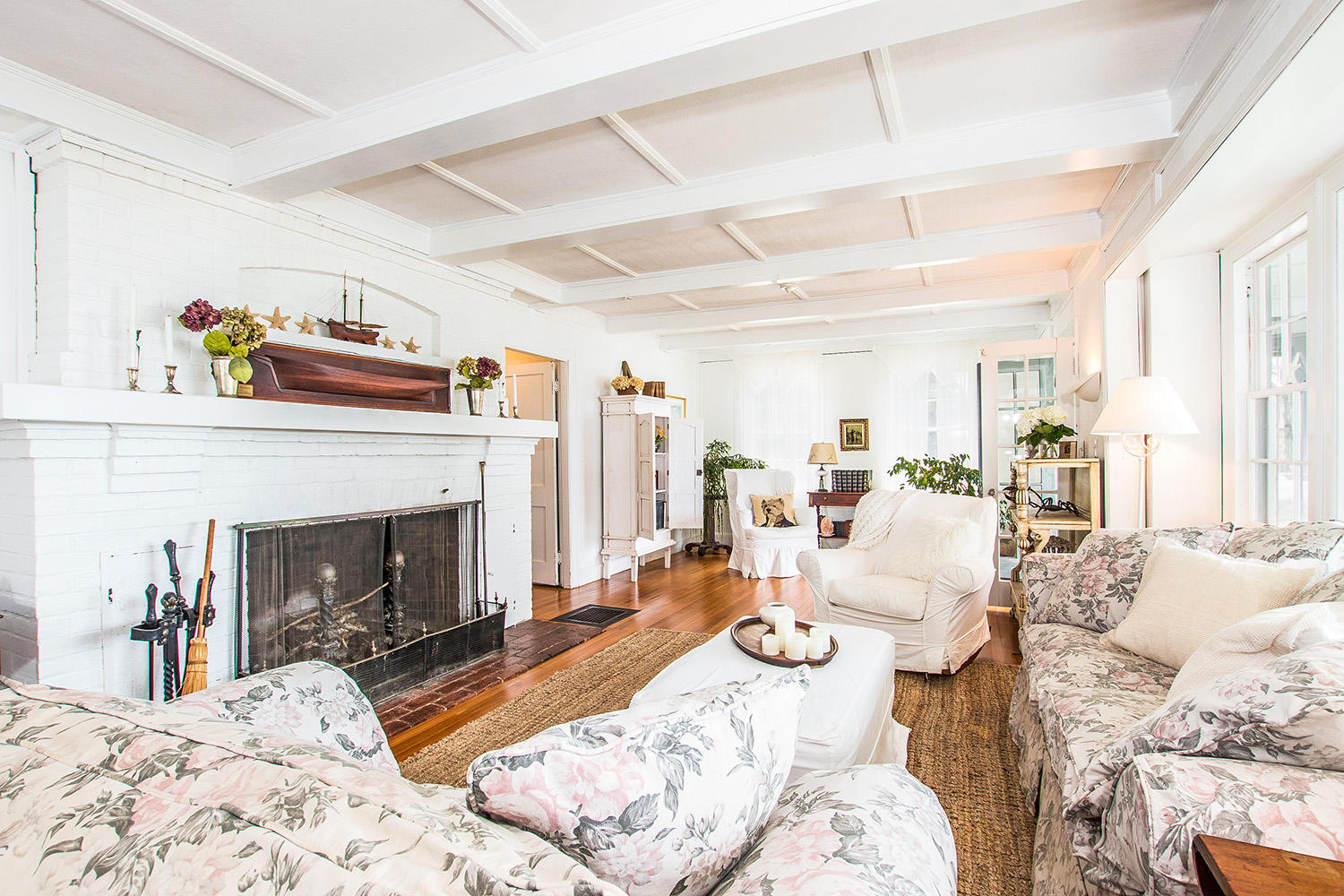 72 Megansett Road Cataumet, MA 02534 - Photo 5 of 28 Living Room