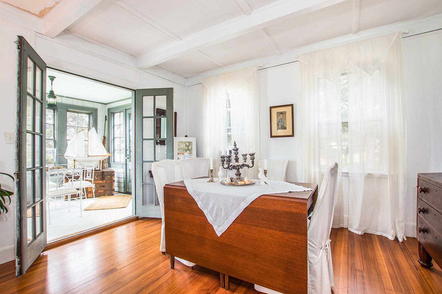 72 Megansett Road Cataumet, MA 02534 - Photo 7 of 28 Dining Area