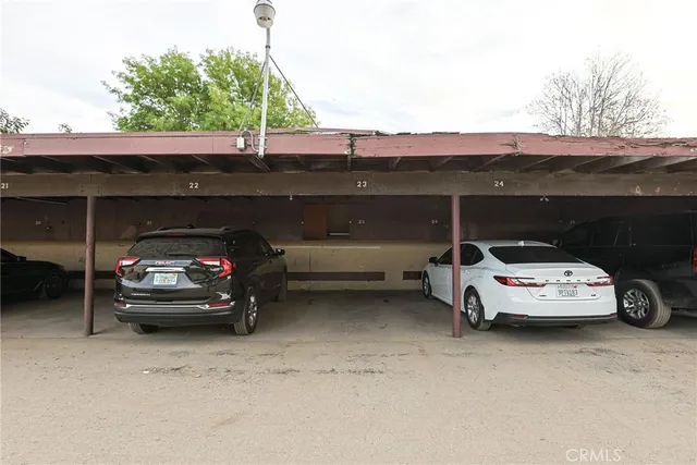 $540,000 | 4109 West 5th Street, Unit F2, Santa Ana, CA 92703