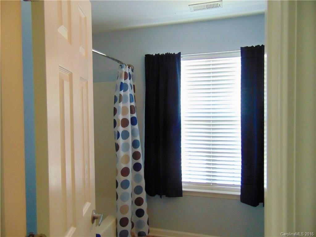 815 Reigate Road Charlotte, NC 28262 - Photo 12 of 15 Gallery Image 12