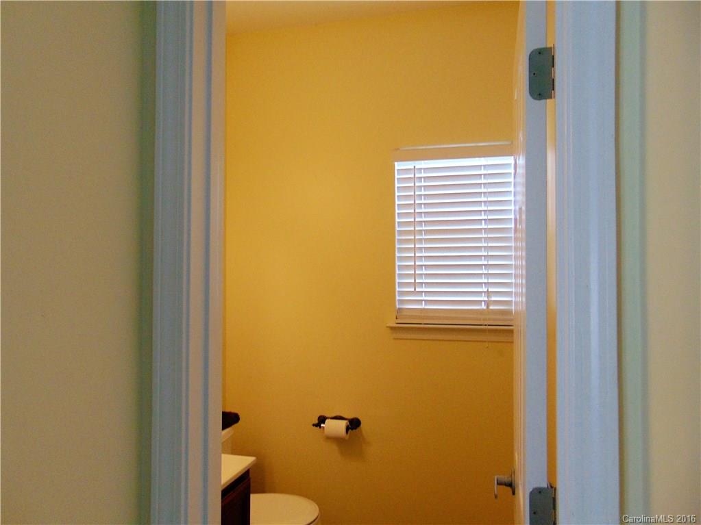 815 Reigate Road Charlotte, NC 28262 - Photo 6 of 15 Gallery Image 6