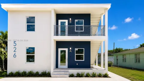 $885,000 | 526 Northwest 6th Street, Hallandale Beach, FL 33009