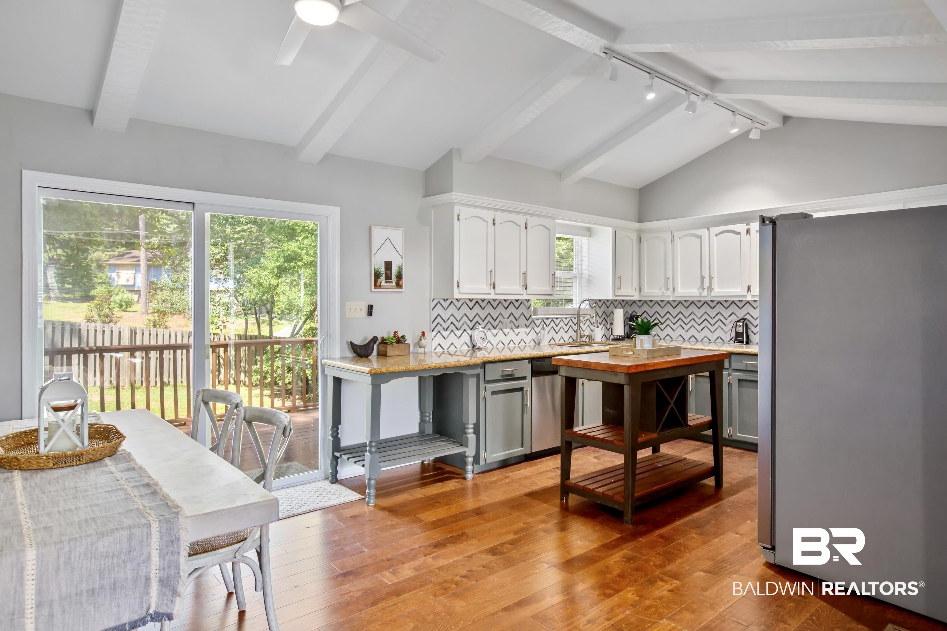 108 Ronforth Street Fairhope, AL 36532 - Photo 13 of 26