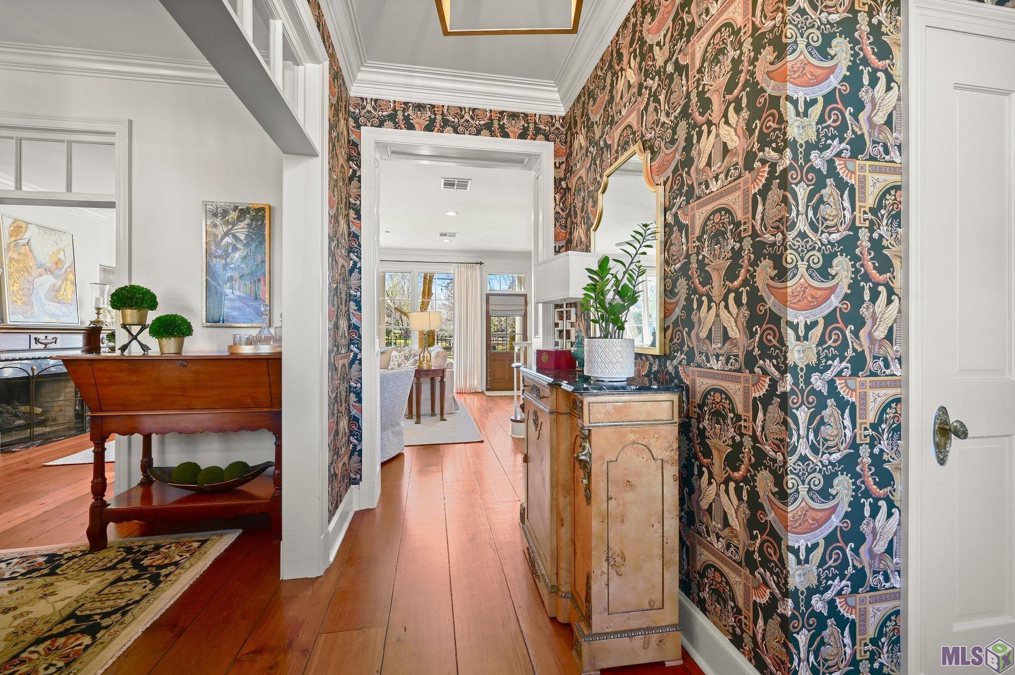 1543 Applewood Road Baton Rouge, LA 70808 - Photo 3 of 45 Gallery Image 3