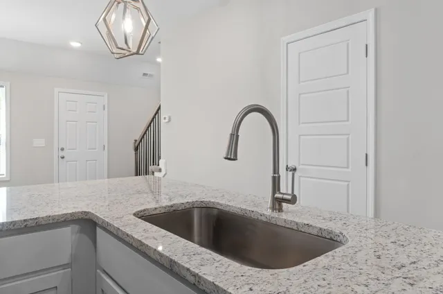 $1,375 | 224 Drayton Drive, Unit B, Clarksville, TN 37042