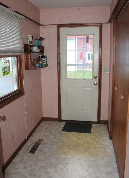 11700 Lincoln Road Morrison, IL 61270 - Photo 3 of 45 a view of a storage & utility room