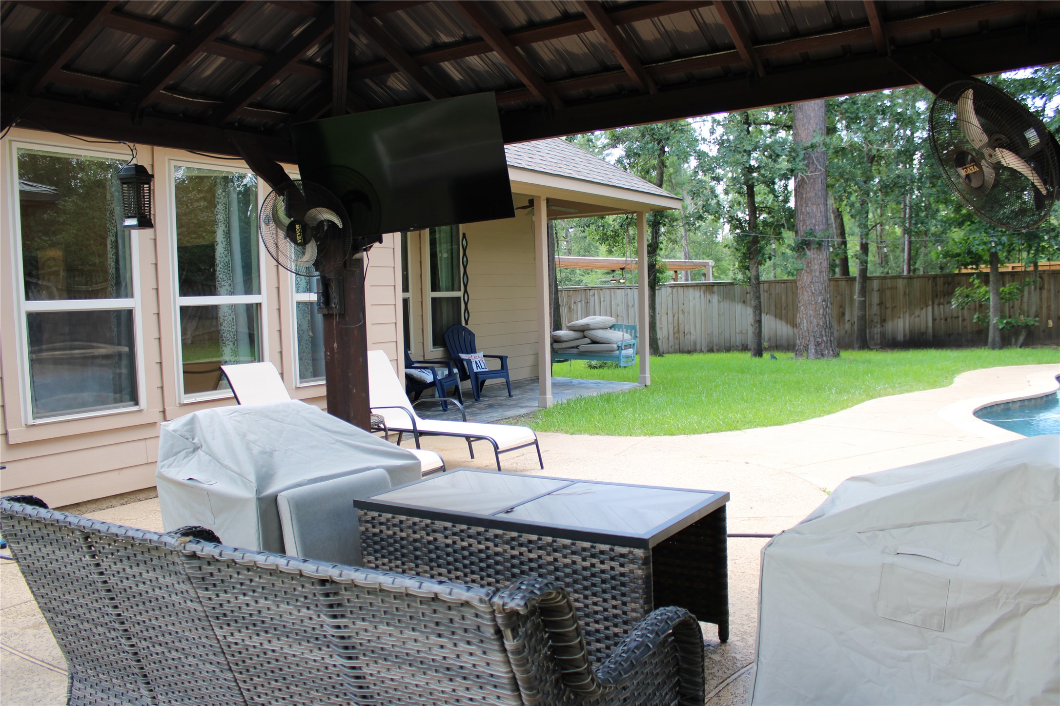 130 East Lasting Spring Circle Spring, TX 77389 - Photo 4 of 36