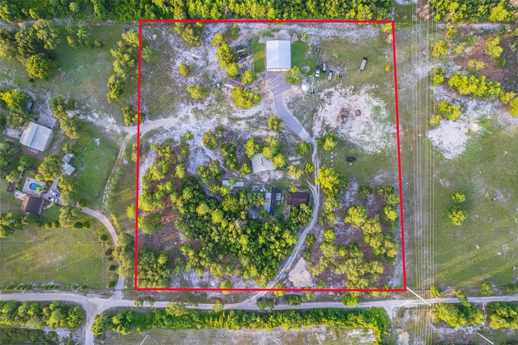 1460 West Roberts St