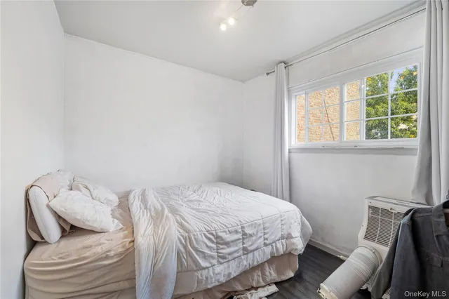 $1,999,999 | 31-20 41st Street | Astoria