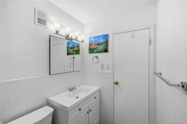 $1,999,999 | 31-20 41st Street | Astoria