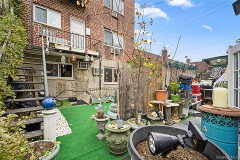 $1,999,999 | 31-20 41st Street | Astoria