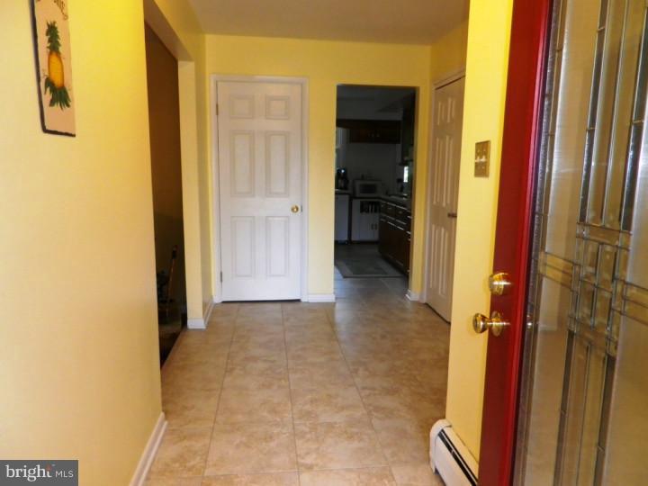 5035 Church Road Mount Laurel, NJ 08054 - Photo 3 of 24 Foyer