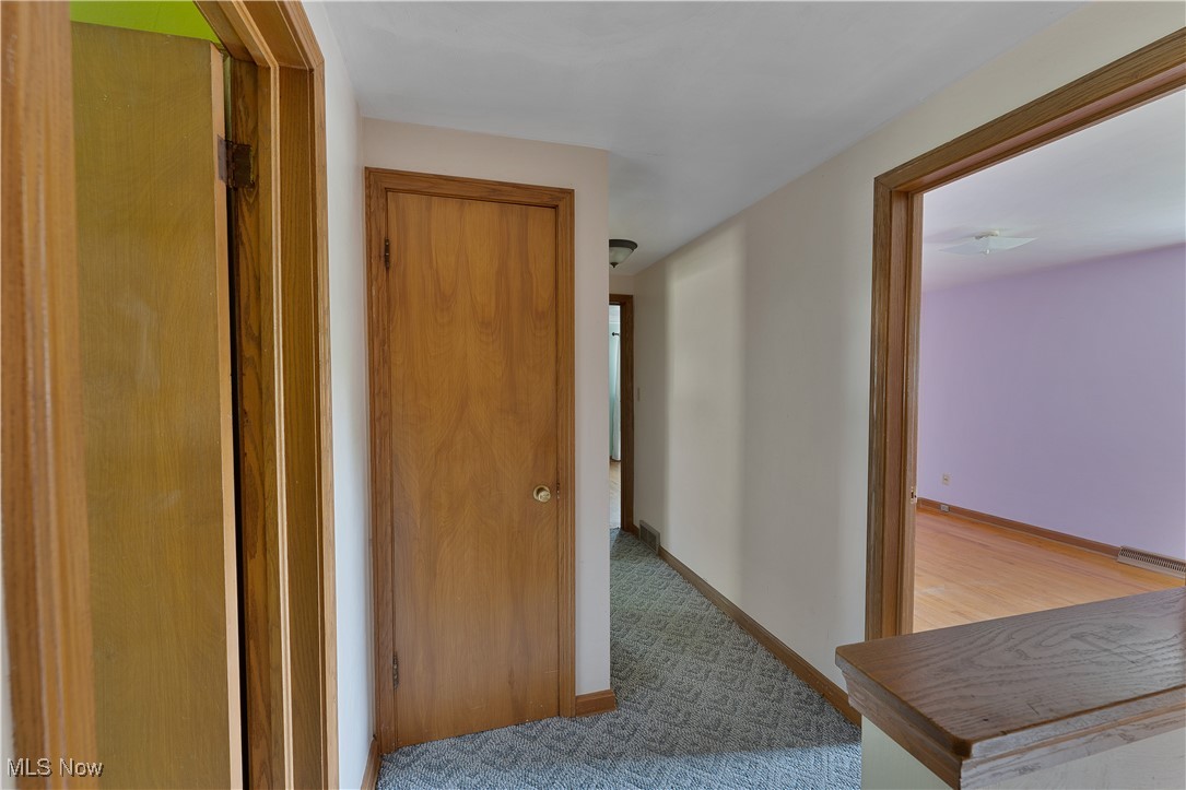 9897 Struthers Road New Middletown, OH 44442 - Photo 14 of 36 Gallery Image 14