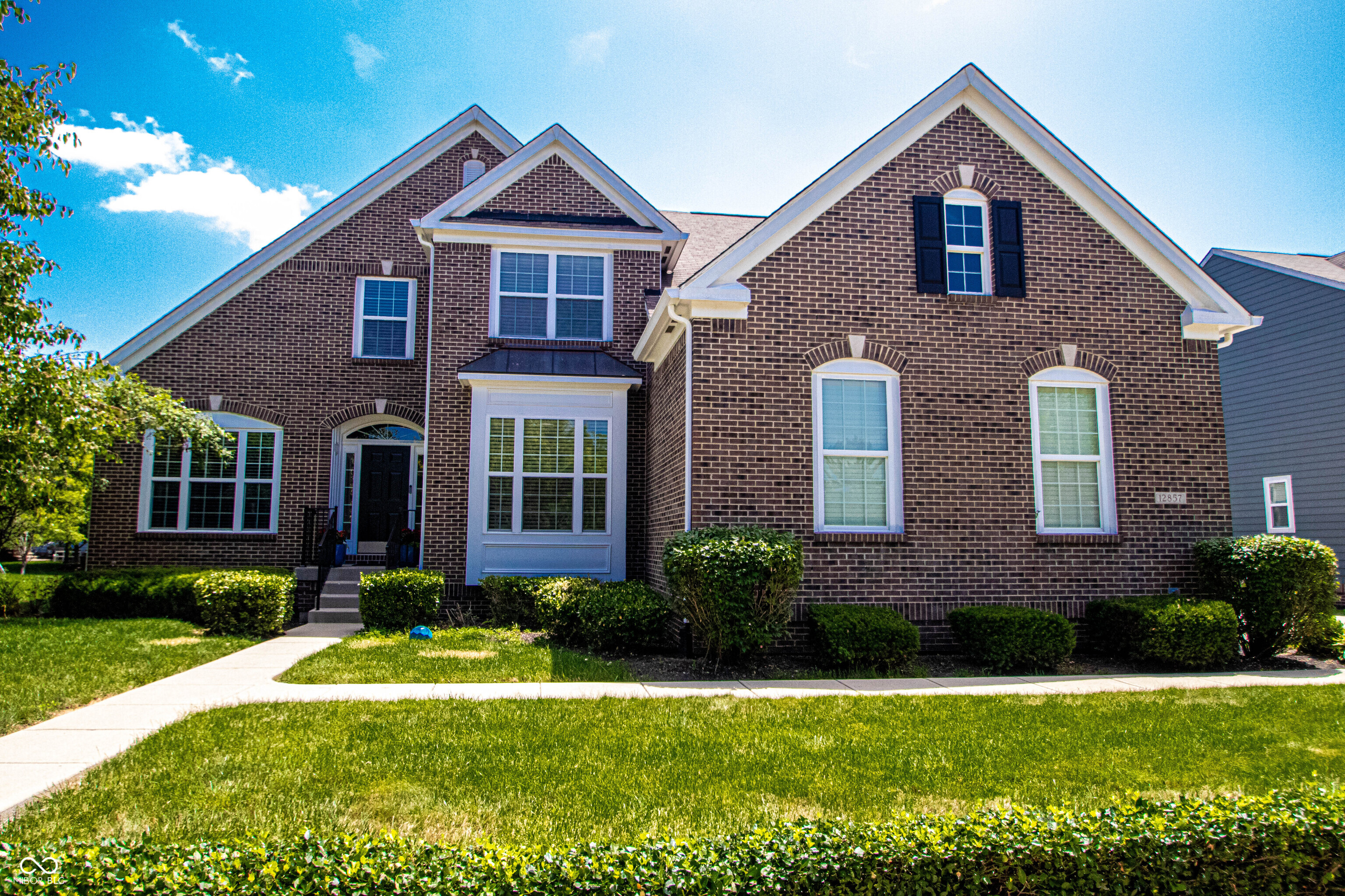 12857 Pennington Road Fishers, IN 46037 - Photo 2 of 51