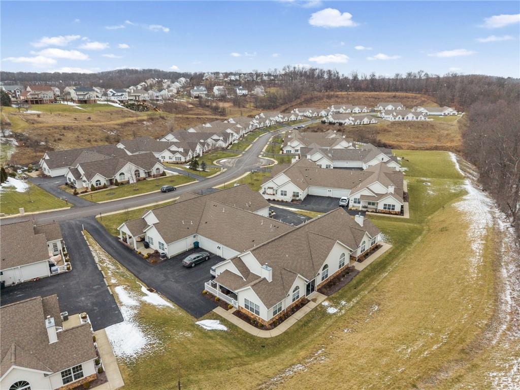 336 Saddlebrook Road Gibsonia, PA 15044 - Photo 33 of 35 an aerial view of residential houses with outdoor space
