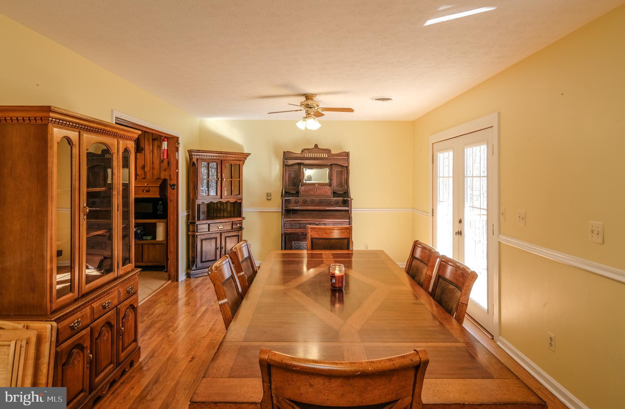 4762 Cold Run Valley Road Berkeley Springs, WV 25411 - Photo 35 of 47 Dining Room