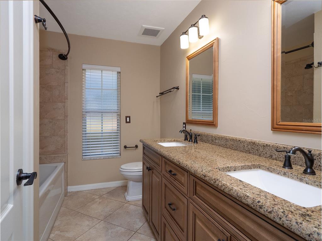 10515 Southwest 21 Avenue Gainesville, FL 32607 - Photo 25 of 42