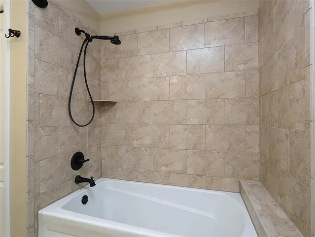 $669,700 | 10515 Southwest 21 Avenue, Gainesville, FL 32607