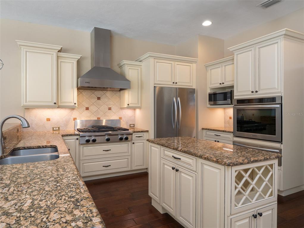 10515 Southwest 21 Avenue Gainesville, FL 32607 - Photo 10 of 42