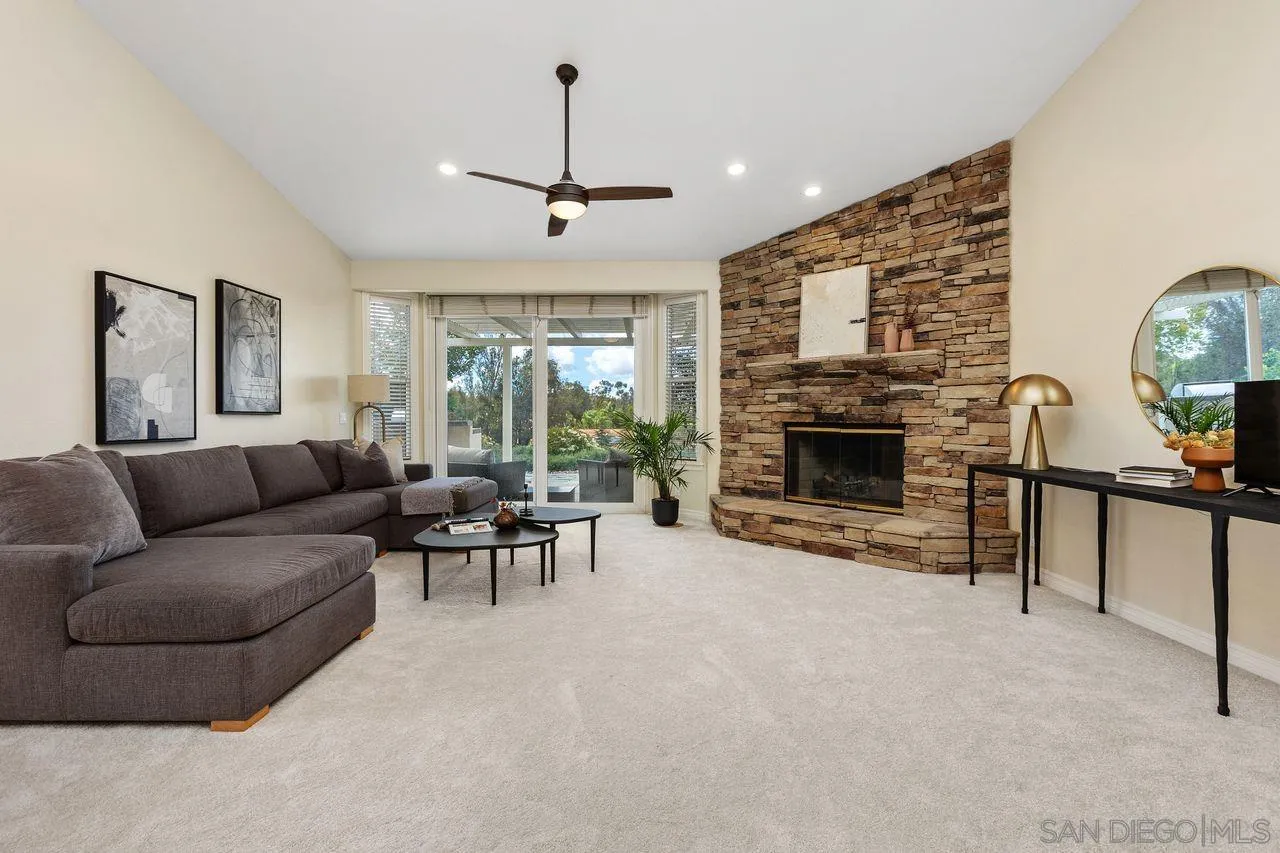 14353 Sandhill Road Poway, CA 92064 - Photo 11 of 44