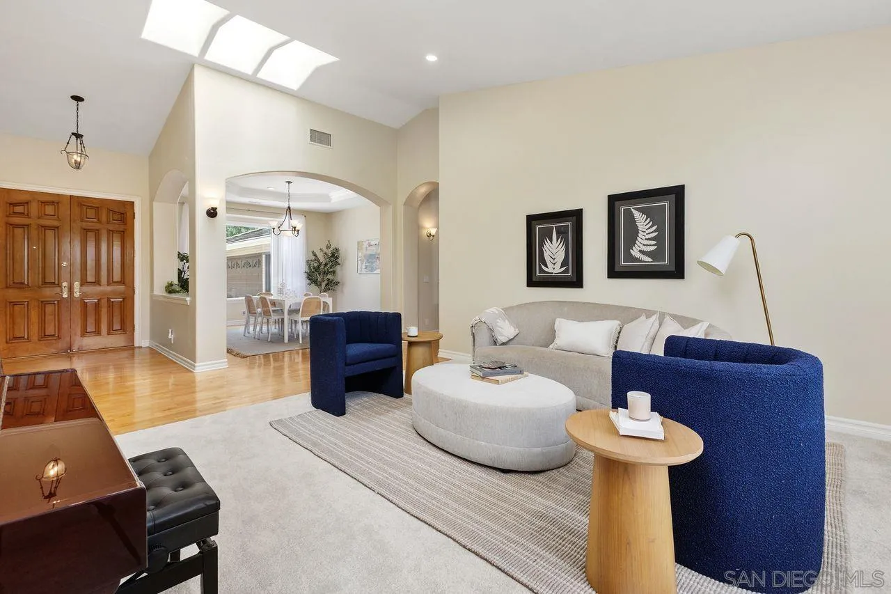 14353 Sandhill Road Poway, CA 92064 - Photo 12 of 44