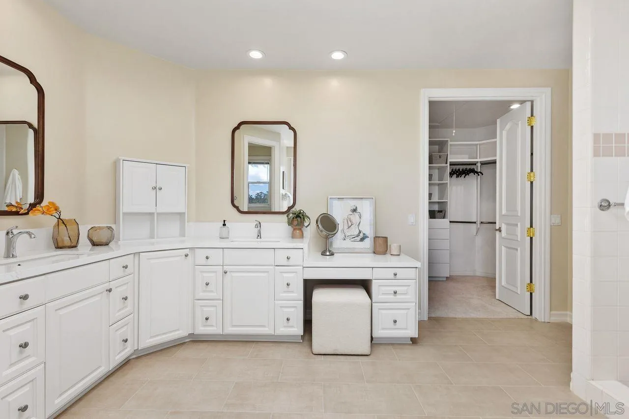 14353 Sandhill Road Poway, CA 92064 - Photo 18 of 44