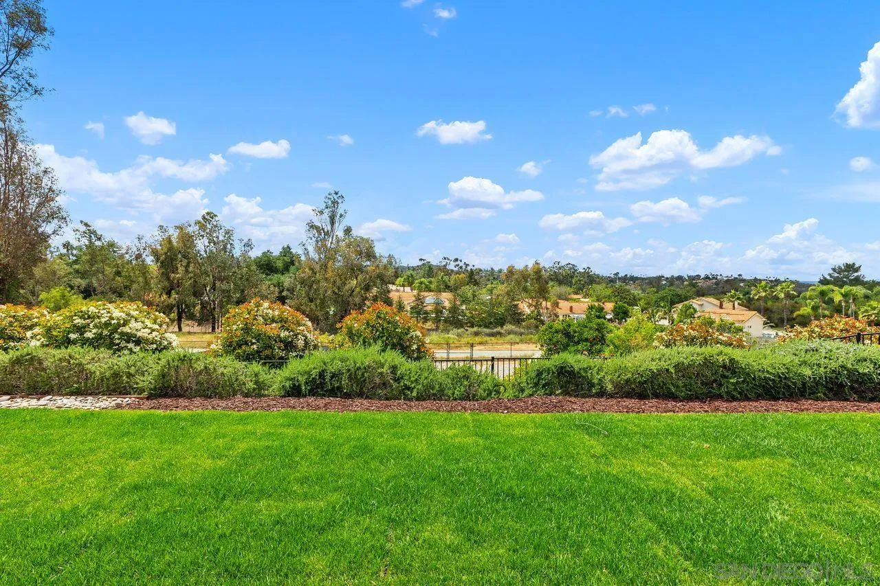 14353 Sandhill Road Poway, CA 92064 - Photo 34 of 44