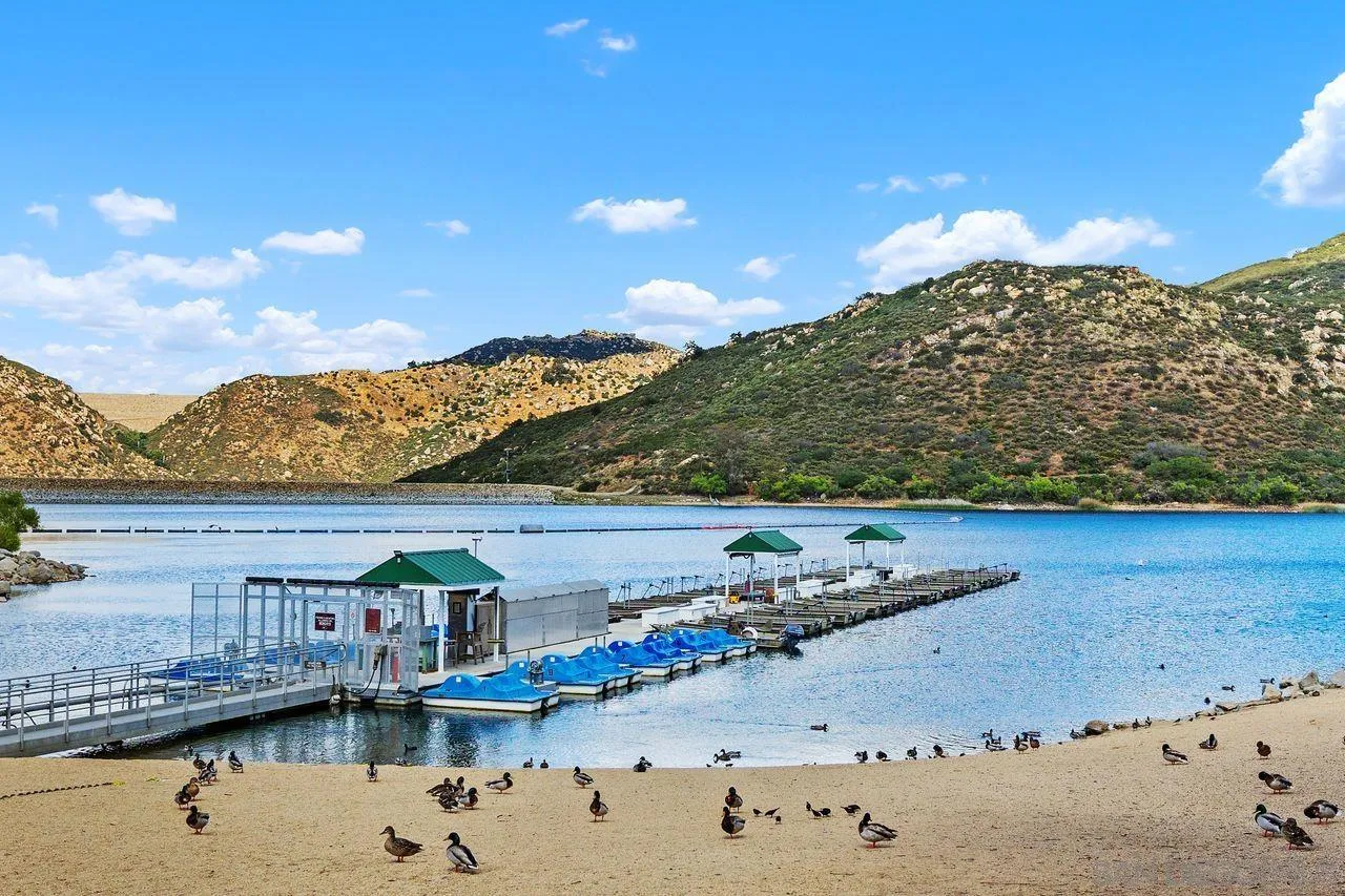 14353 Sandhill Road Poway, CA 92064 - Photo 39 of 44